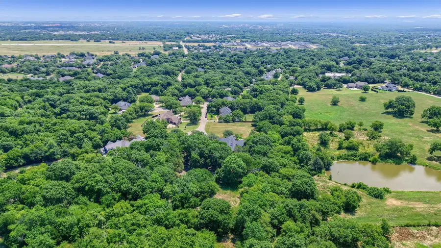 2910 Wellington Drive, Sherman, TX 75092 - Image #2