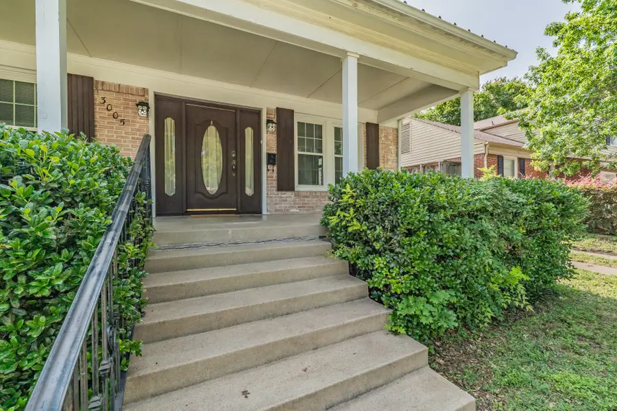 3005 6th Avenue, Fort Worth, TX 76110 - Image #3