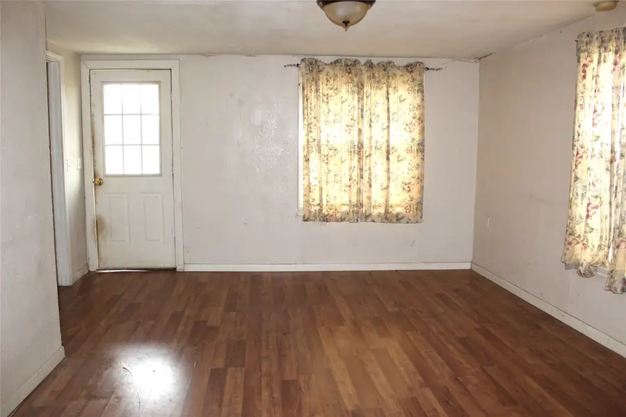 1390 N Estes Street, Stephenville, TX 76401 - Image #2