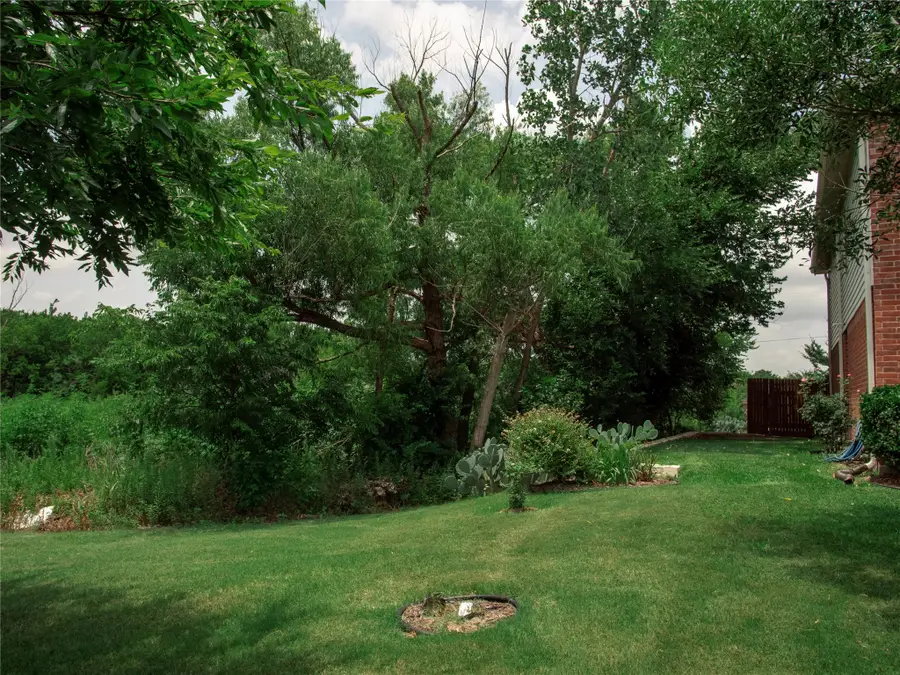 1416 Connie Street, Burleson, TX 76028 - Image #2