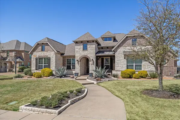 1904 Kings Pass, Heath, TX 75032