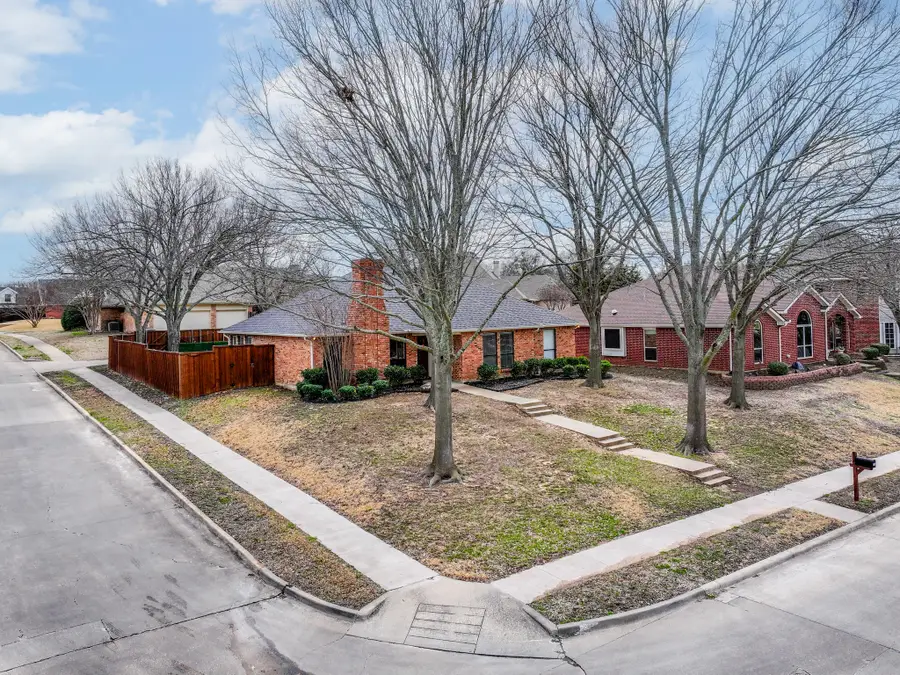 104 Rushcreek Drive, Wylie, TX 75098 - Image #3