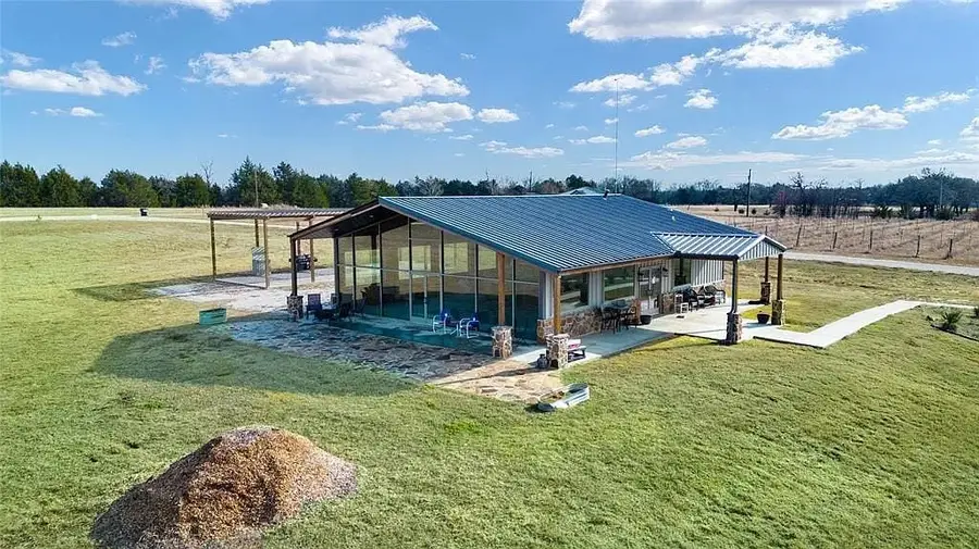 125 Heritage Road, Gordonville, TX 76245 - Image #3