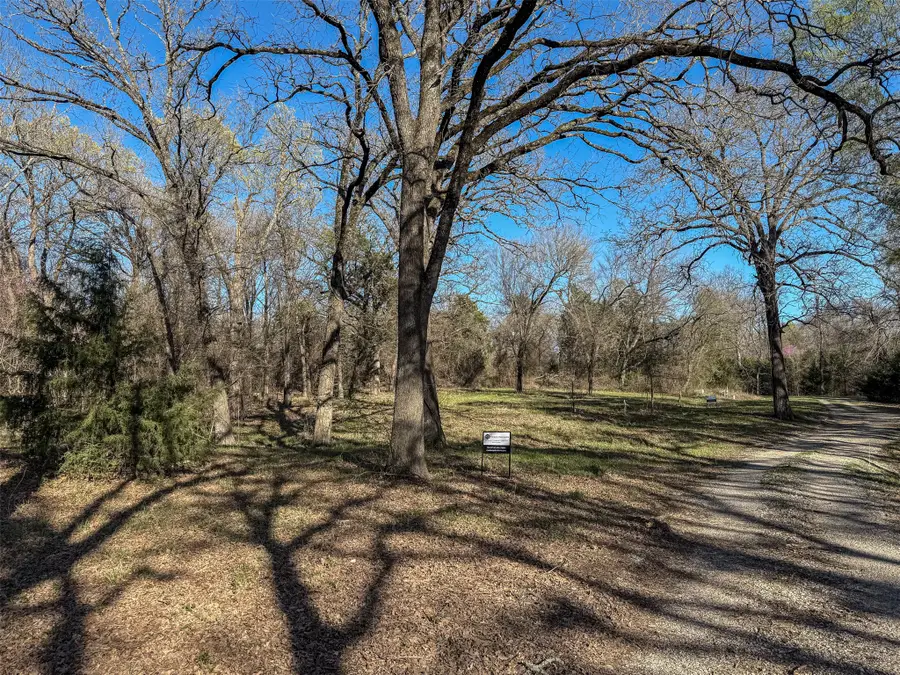 2100 S Oaks Lane, Lone Oak, TX 75453 - Image #3