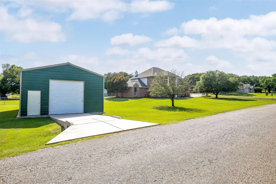 2212 Summit Drive, Burleson, TX 76028 - Image #3
