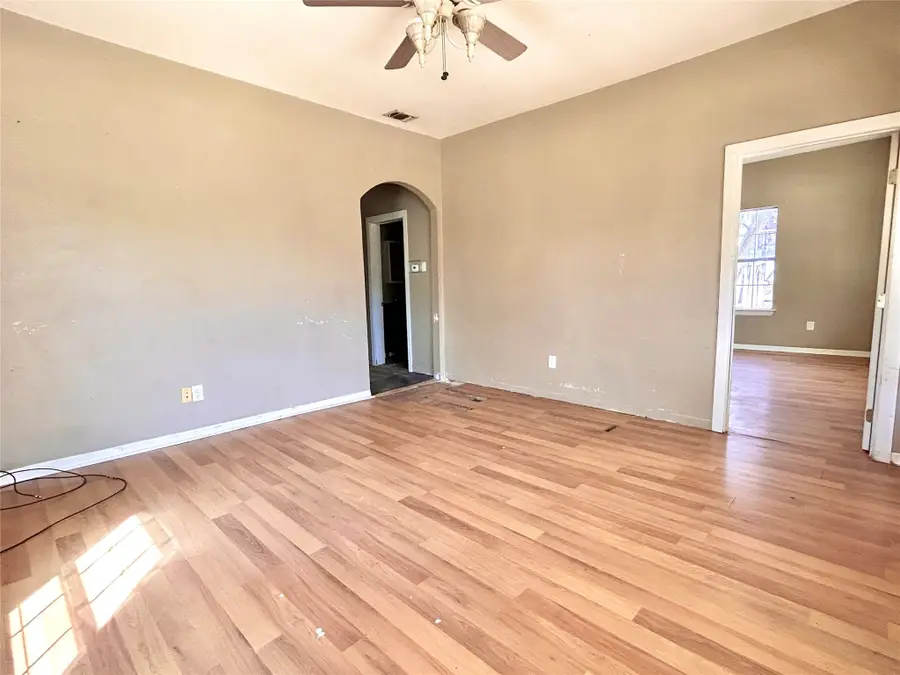 1169 W Park Street, Stephenville, TX 76401 - Image #3