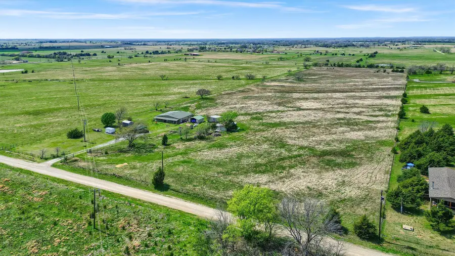 1045 Stanfield Church Road, Whitesboro, TX 76273 - Image #3