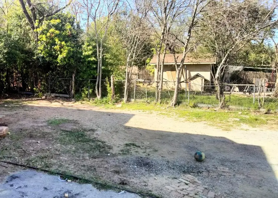 825 Cumberland Street, Dallas, TX 75203 - Image #3