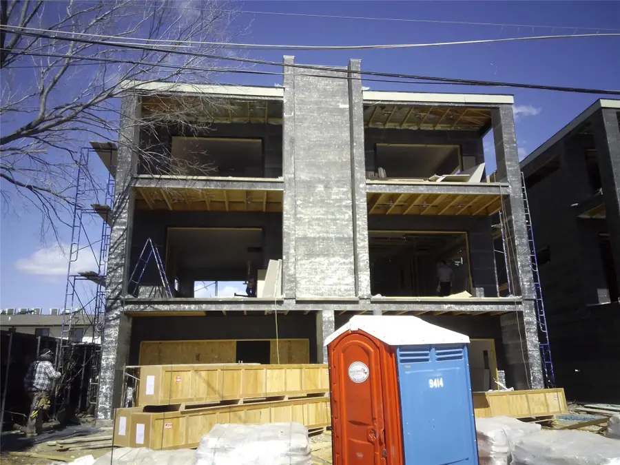 1515 Holly Avenue, Dallas, TX 75204 - Image #3