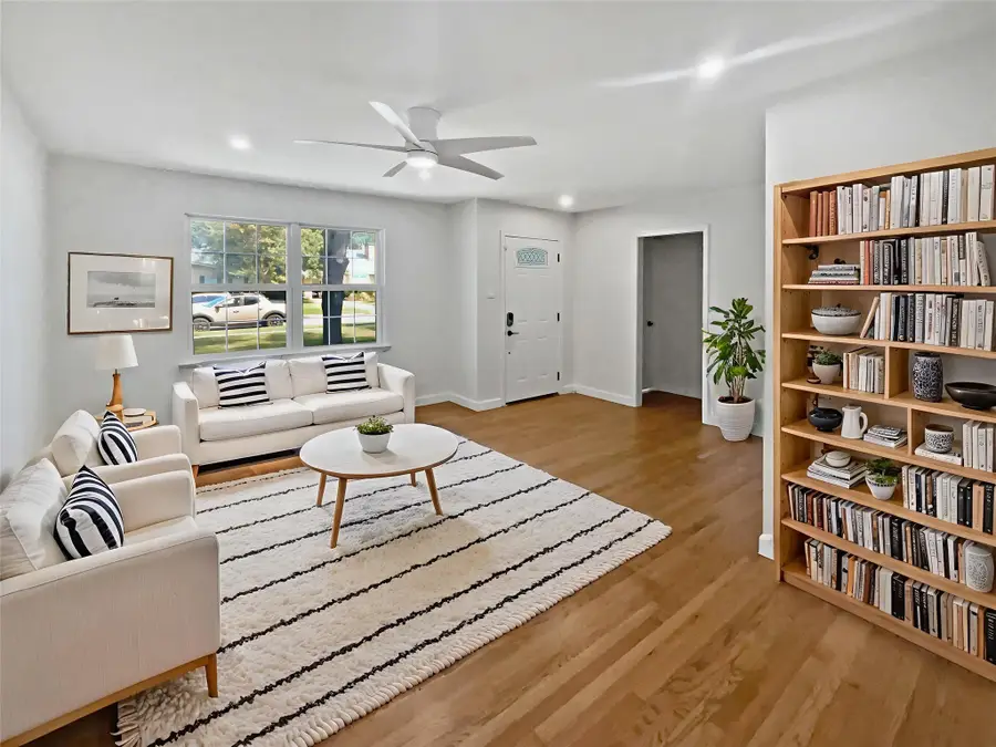 617 Ridgedale Drive, Richardson, TX 75080 - Image #2