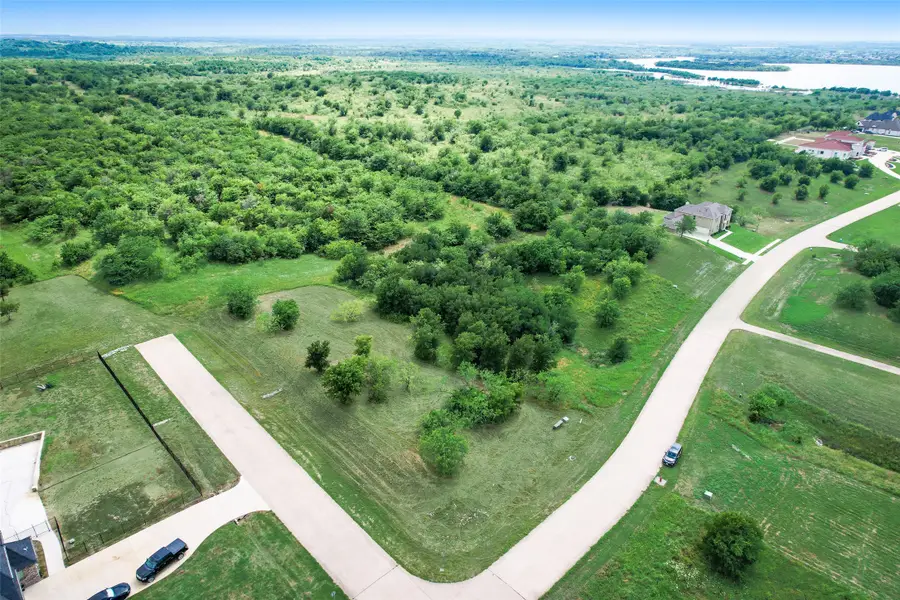 3207 Koscher Drive, Grand Prairie, TX 75104 - Image #3