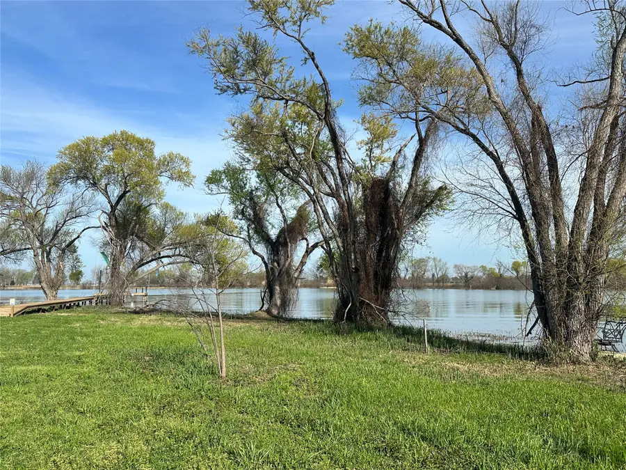 5096 Waterfront Road, Kerens, TX 75144 - Image #2