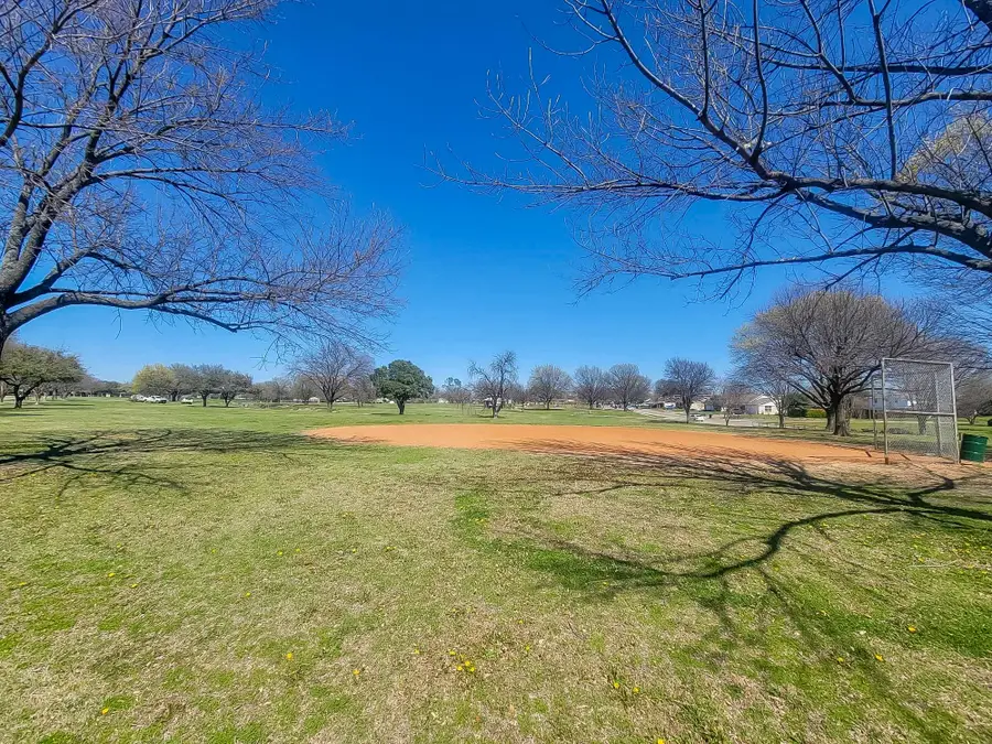 3205 Parkside Drive, Mesquite, TX 75150 - Image #3