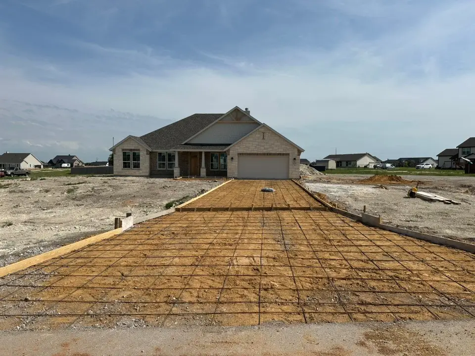 124 Llanos Drive, Decatur, TX 76234 - Image #1