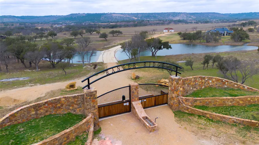 12 Crocket Valley Court, Strawn, TX 76475 - Image #2