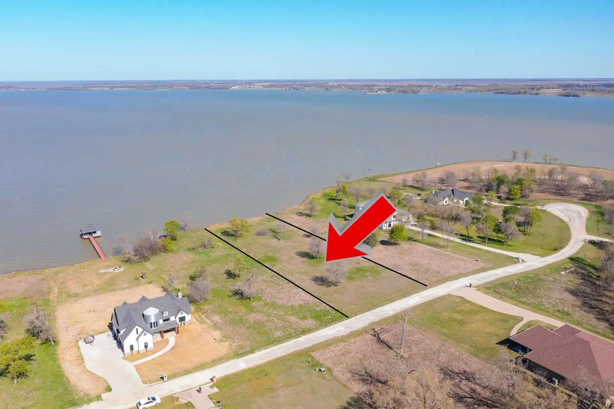 19 Waterside Drive, Corsicana, TX 75109 - Image #1