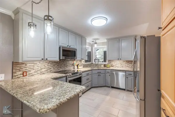 624 Pleasant Lane, Clyde, TX 79510