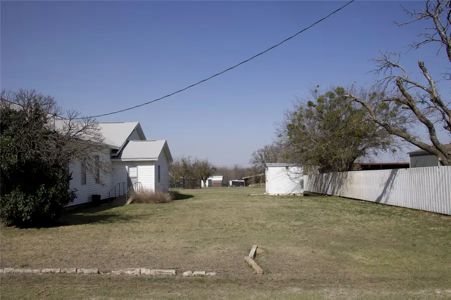 503 Laurel Street Street, Dublin, TX 76446 - Image #3