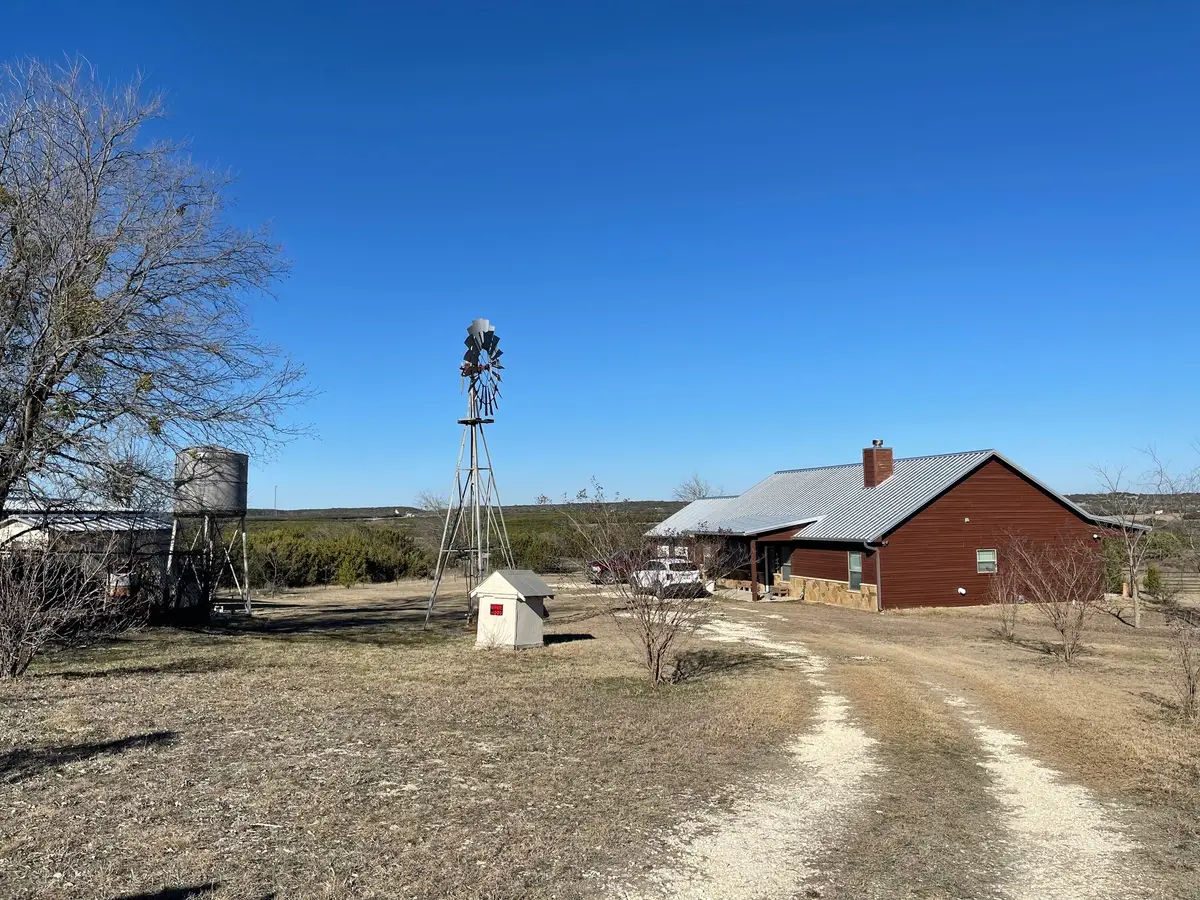 2473 County Road 199, Iredell, TX 76649 - Image #1