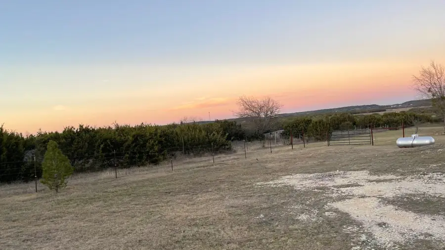 2473 County Road 199, Iredell, TX 76649 - Image #3