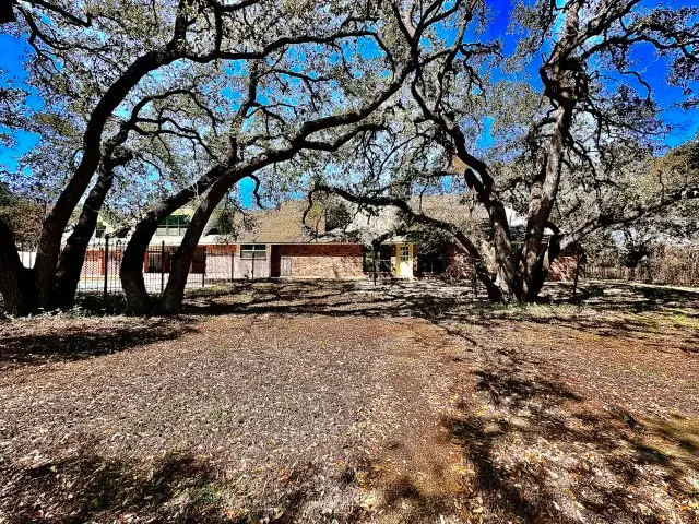 510 N Loop 121, Belton, TX 76513 - #3