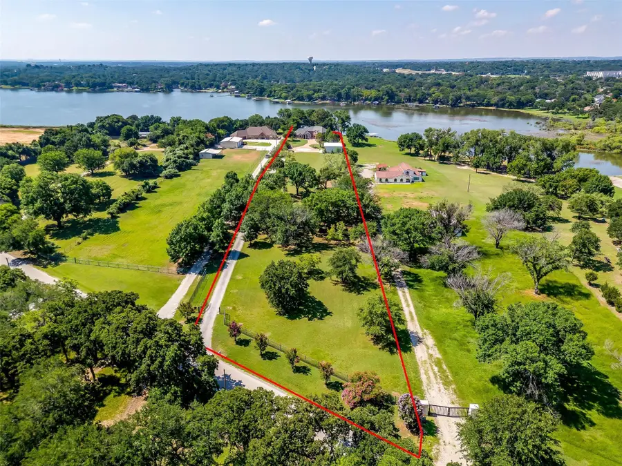 1398 Park Street, Azle, TX 76020 - Image #3