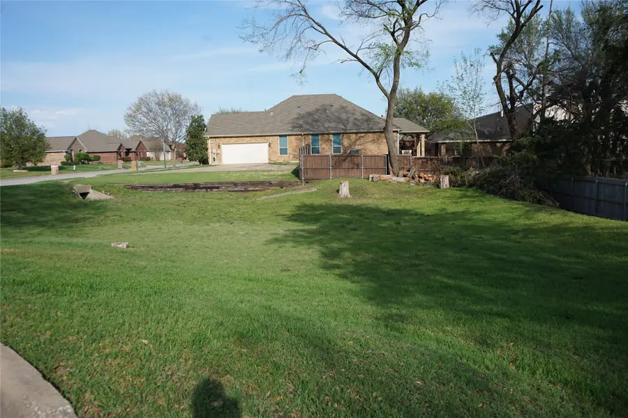 6916 Katherine, Richland Hills, TX 76118 - Image #3