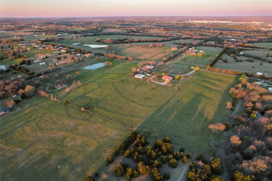 992 Bennett Road, Howe, TX 75459 - Image #3