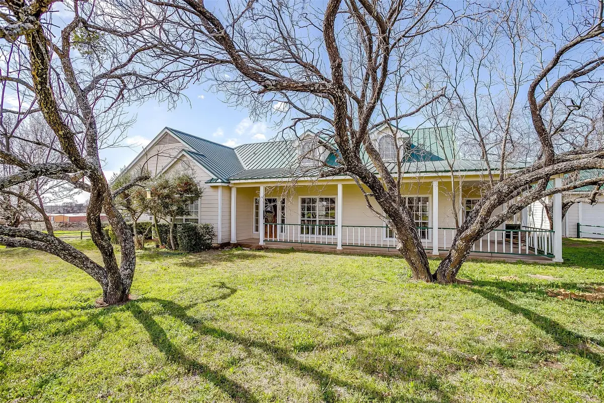 1930 Old Mineral Wells Highway, Weatherford, TX 76088 - Image #1