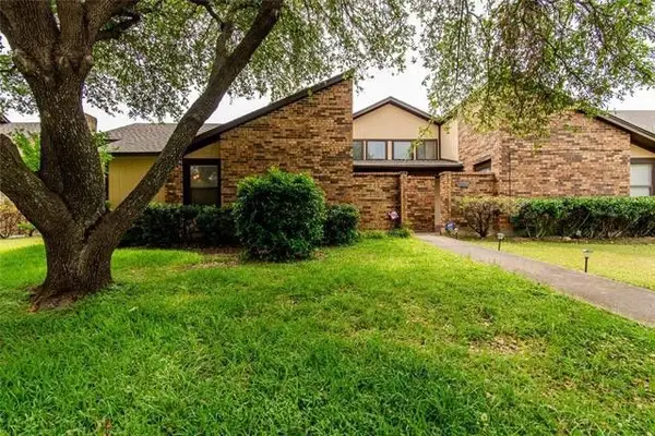 3912 Saint Christopher Lane, Dallas, TX 75287