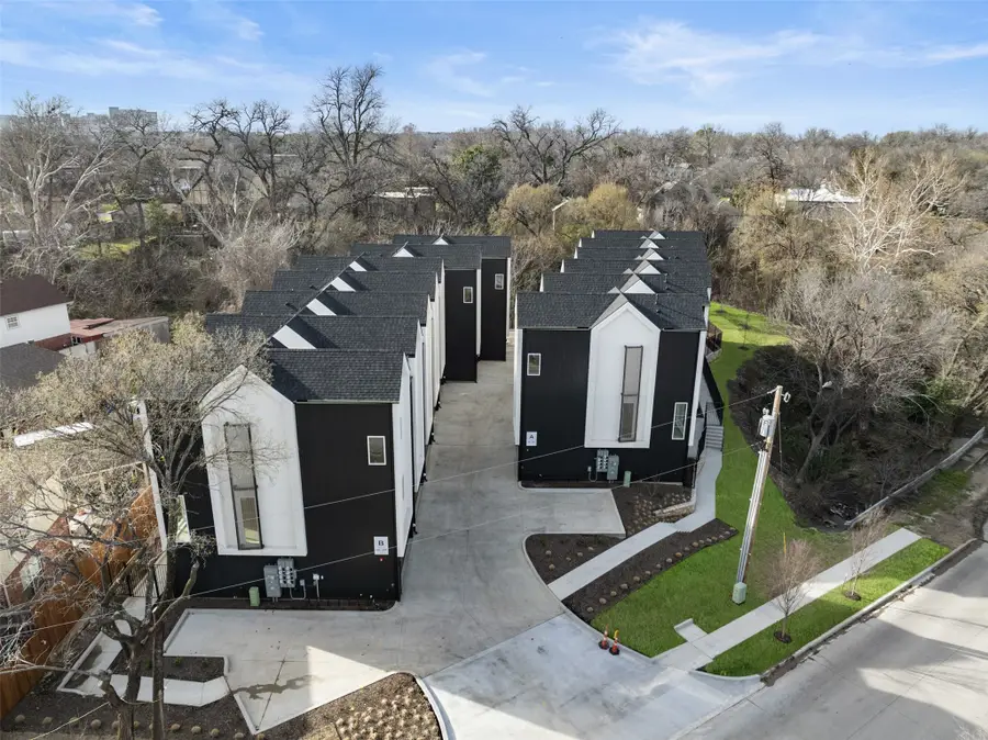 4811 Denton Drive #106, Dallas, TX 75235 - Image #2