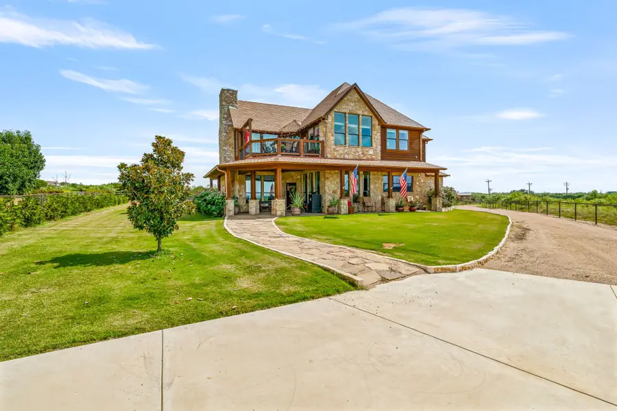 1060 Gordon Mtn Vw Court, Graford, TX 76449 - Image #3