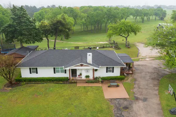 1302 Wilson Road, Lancaster, TX 75146