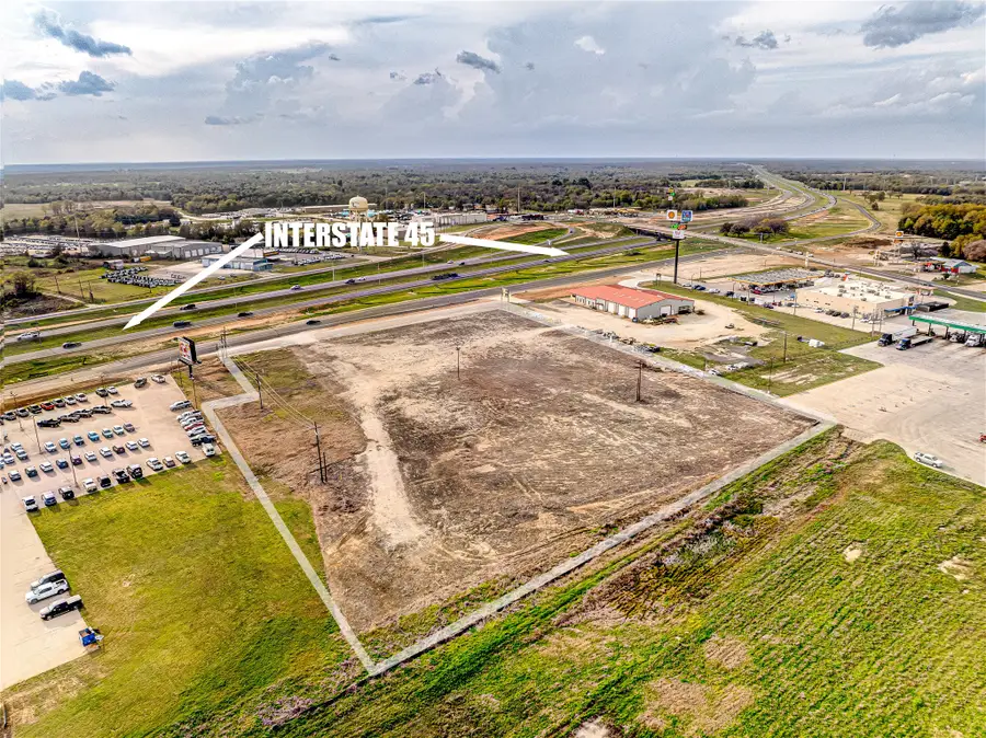 350 Interstate 45 E, Fairfield, TX 75840 - Image #3