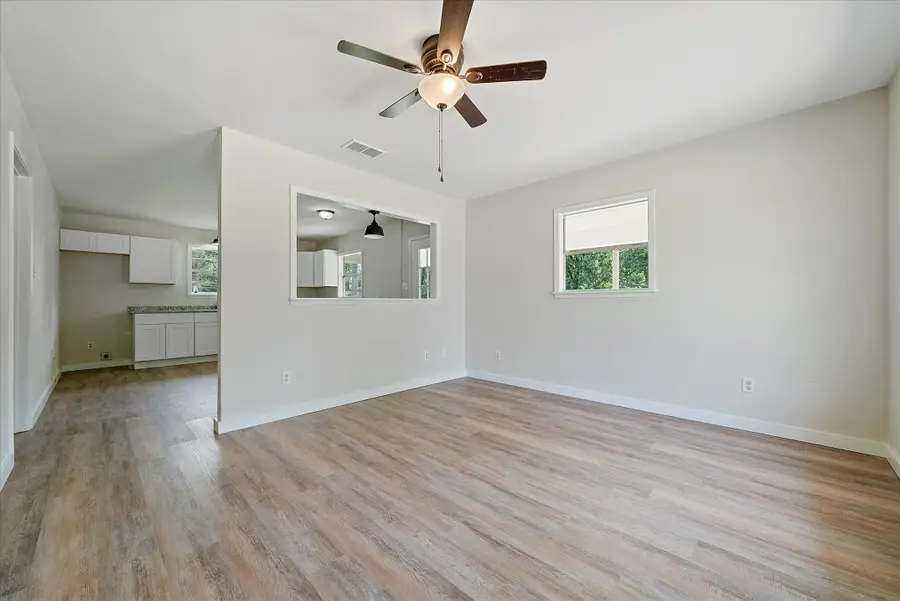 510 Bradburn Rd #510, 512, 514, Grand Saline, TX 75140 - Image #3