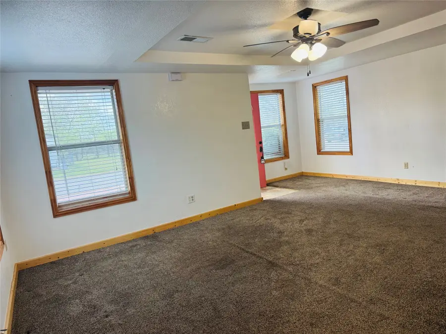 308 Hallvale Drive, White Settlement, TX 76108 - Image #3