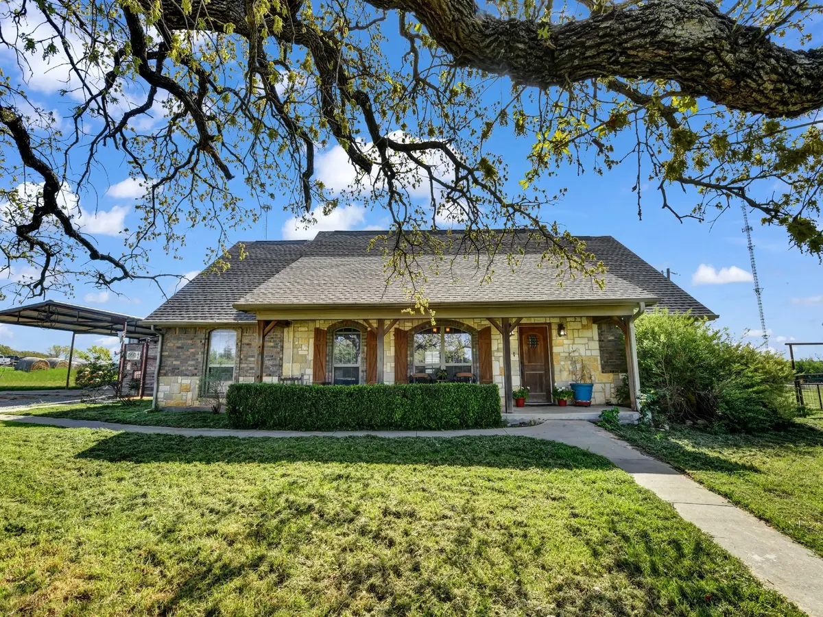 4519 County Road 2690, Alvord, TX 76225 - Image #1