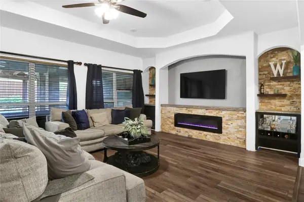 14649 Martin Creek Cove, Fort Worth, TX 76262