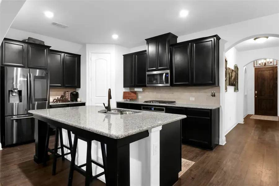 14649 Martin Creek Cove, Justin Roanoke, TX 76262 - Image #2