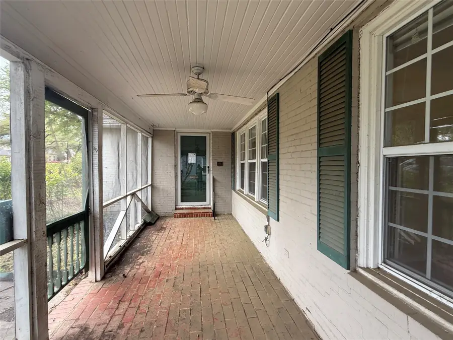 325 W 4th Street, Tyler, TX 75701 - Image #2