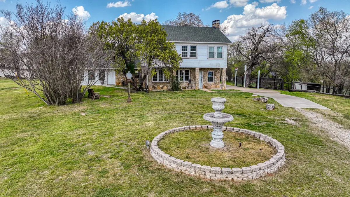 7350 Briar Road, Azle, TX 76020 - Image #1