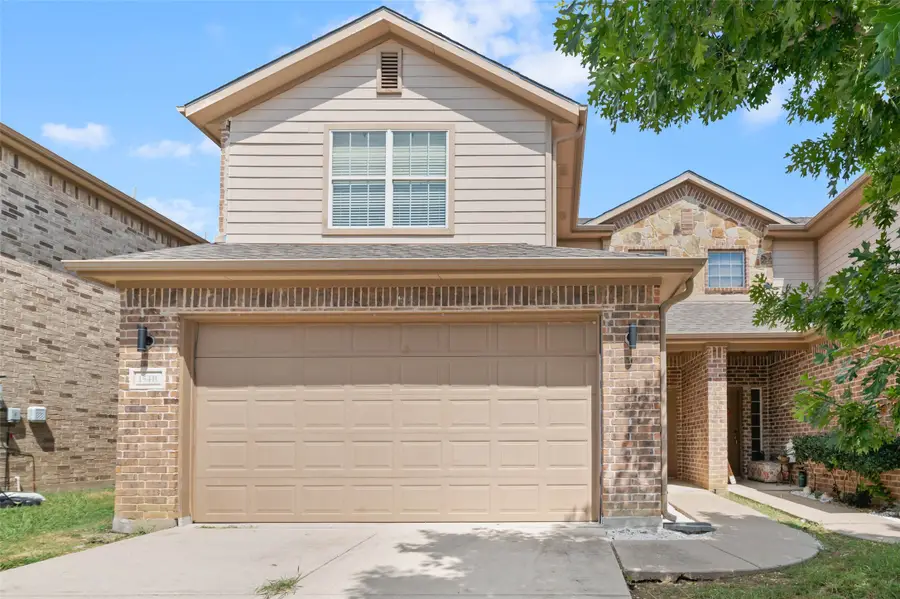 154 Castleridge Drive #B, Little Elm, TX 75068 - Image #2