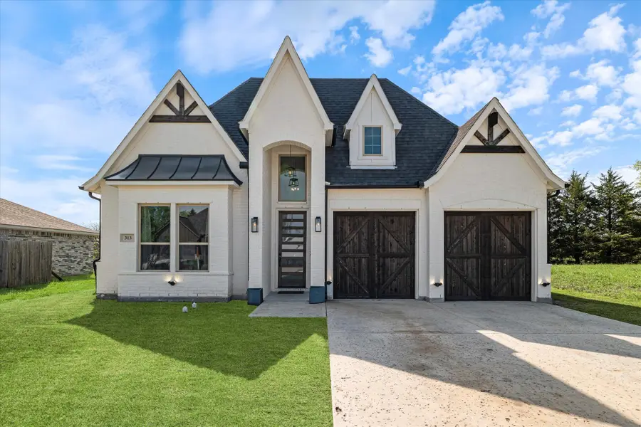 313 Kelcey Court, Trenton, TX 75490 - Image #2