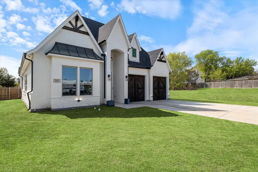 313 Kelcey Court, Trenton, TX 75490 - Image #3