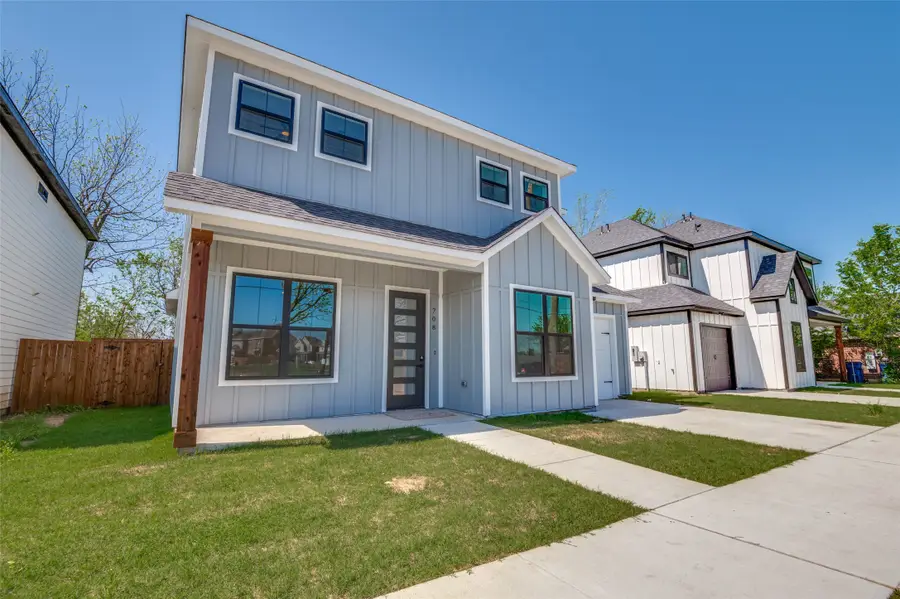 708 Perry Avenue, Waxahachie, TX 75165 - Image #2