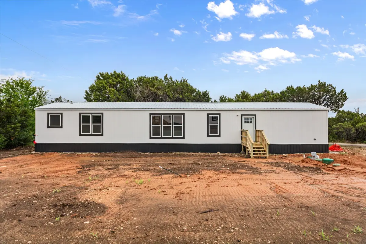 3606 Hilltop Road, Granbury, TX 76048 - Image #1