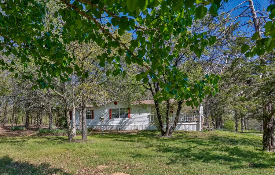 239 County Road 118, Whitesboro, TX 76273 - Image #2