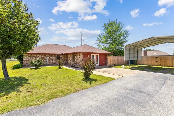 11 Woodhaven Court, Krugerville, TX 76227