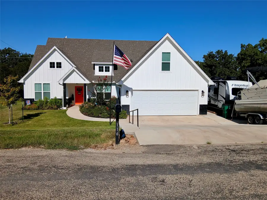 116 Lindsey Lane, Runaway Bay, TX 76426 - Image #2