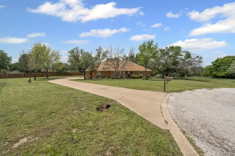 151 Regent Court, Willow Park, TX 76087 - Image #3